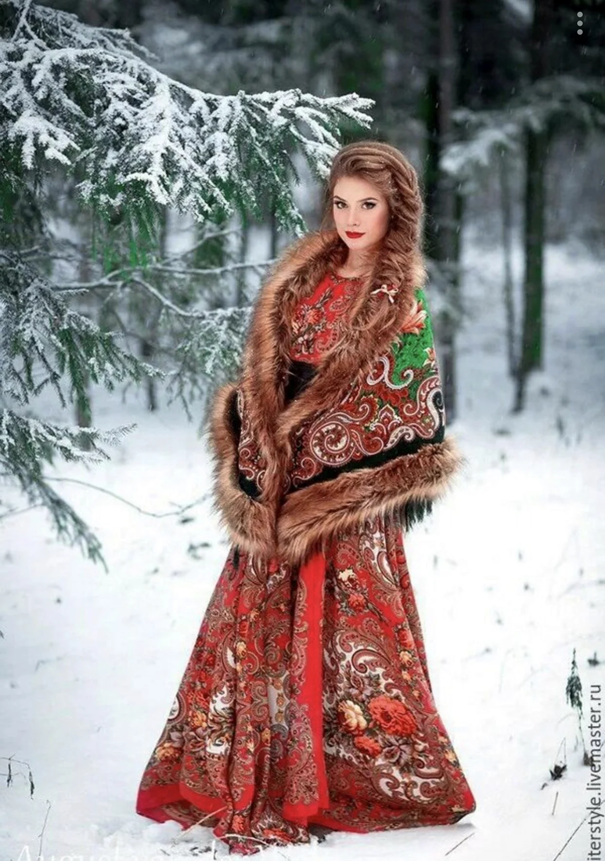 Зимний наряд в русском стиле